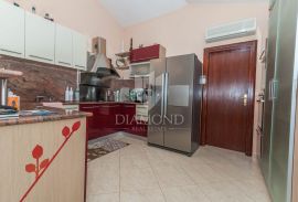 Novigrad, Stan s predivnim pogledom na more!, Novigrad, Apartamento