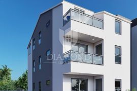 Poreč, okolica, prostrani PENTHOUSE 800 m od mora!, Poreč, Wohnung