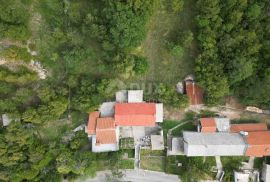 RIJEKA, HRELJIN- dvojna kuća 150m2 s pogledom na more + okoliš 650m2, Bakar, Haus