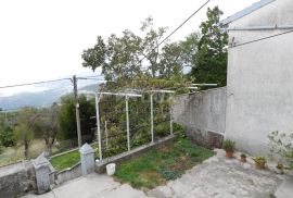 RIJEKA, HRELJIN- dvojna kuća 150m2 s pogledom na more + okoliš 650m2, Bakar, Haus