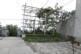 RIJEKA, HRELJIN- dvojna kuća 150m2 s pogledom na more + okoliš 650m2, Bakar, Haus