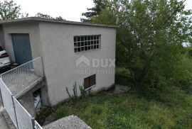 RIJEKA, HRELJIN- dvojna kuća 150m2 s pogledom na more + okoliš 650m2, Bakar, Haus