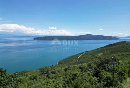 OPATIJA, SV. JELENA - villa 500m2 s panoramskim pogledom na more i bazenom + uređena okućnica 2400m2, Mošćenička Draga, House