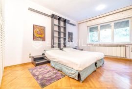 Zagreb, Ribnjak, uređen četverosoban stan NKP 144,2 m2, Zagreb, Flat