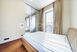 Zagreb, strogi centar grada, trosoban stan NKP 82 m2, Zagreb, Daire