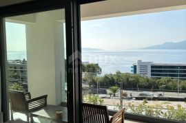 COSTABELLA, BIVIO, KANTRIDA - luksuzni stan 85m2 s panoramskim pogledom na more + okoliš 60m2, Rijeka, شقة