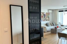 COSTABELLA, BIVIO, KANTRIDA - luksuzni stan 85m2 s panoramskim pogledom na more + okoliš 60m2, Rijeka, شقة