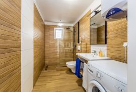 OTOK KRK, MALINSKA - Dvosobni apartman s pogledom na more, Malinska-Dubašnica, Flat