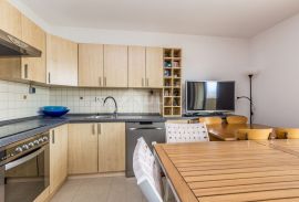 OTOK KRK, MALINSKA - Dvosobni apartman s pogledom na more, Malinska-Dubašnica, Flat