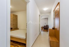 OTOK KRK, MALINSKA - Dvosobni apartman s pogledom na more, Malinska-Dubašnica, Flat