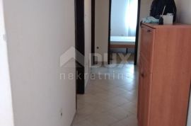 ISTRA, POREČ - Obiteljska kuća sa 2 stana i  velikom okućnicom, Poreč, House