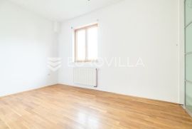 Zagreb, Šestine, prekrasan 4-sobni penthouse sa garažom i parkingom NKP 165,37m2, Zagreb, Daire