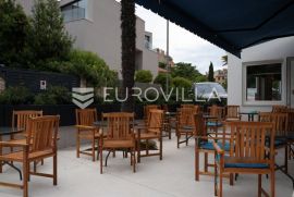 Rovinj hotel 900m2 (20 soba), Rovinj, Propiedad comercial