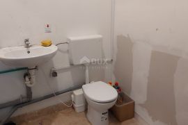 RIJEKA, CENTAR - poslovni prostor 173 m2, Rijeka, Commercial property