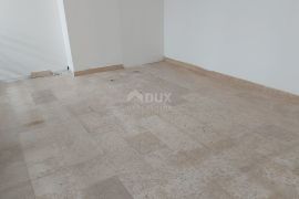 RIJEKA, CENTAR - poslovni prostor 173 m2, Rijeka, Commercial property