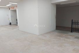 RIJEKA, CENTAR - poslovni prostor 173 m2, Rijeka, Commercial property