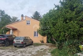 ISTRA,VALDEBEK- kuća na prodaju!, Pula, House