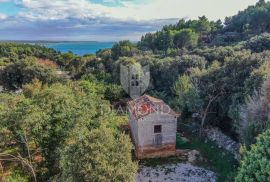 Rovinj, kuća uz more sa velikim potencijalom, Rovinj, Casa