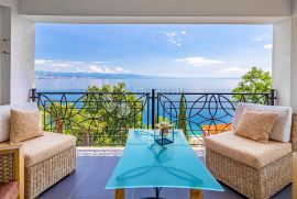 Opatija, stan sa jedinstvenim pogledom, 222m2, Opatija, Kвартира