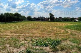 Građevinsko zemljište + oranica - Beli Manastir, Beli Manastir, Land