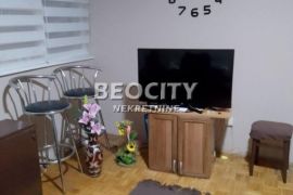 Rakovica, Petlovo brdo, Boze Baucala , 3.0, 72m2, Rakovica, Appartment