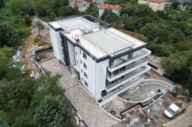 Trsat, luksuzan stan sa krovnom terasom u modernom projektu na top lokaciji, Rijeka, Appartement