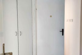 Trosoban stan - širi centar Osijeka, Osijek, Appartement