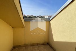 Novi Vinodolski, stan 3S+DB, blizu mora, Novi Vinodolski, Appartement