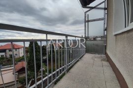 Grbci, dvoetažni stan, Rijeka, Apartamento