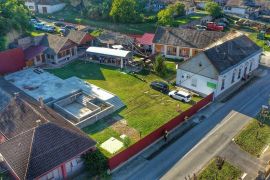 Obiteljski hotel - Zmajevac, Kneževi Vinogradi, Gewerbeimmobilie