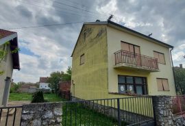 Obiteljska kuća s poslovnim prostorom - Mirkovci, Vinkovci, House