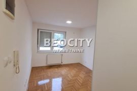 Novi Sad, Liman 4, Bulevar Cara Lazara , 0.5, 20m2, Novi Sad - grad, شقة