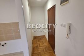 Novi Sad, Liman 4, Bulevar Cara Lazara , 0.5, 20m2, Novi Sad - grad, شقة