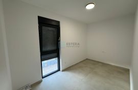 Vir PRODAJA apartman, 99 m2, 3s, 2. kat, pogled na more, krovna terasa, Vir, شقة