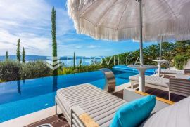 Crikvenica, ekskluzivna, iznimna villa, 400m2 s panoramskim pogledom, Crikvenica, Maison