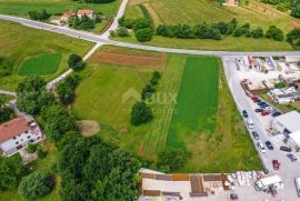 ISTRA, PAZIN - Prostrano zemljište u industrijskoj zoni, Pazin, Zemljište