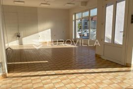 Pleternica, Mlinska, prostrani poslovni prostor 100 m2, Pleternica, العقارات التجارية