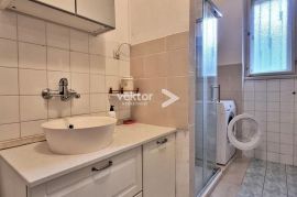 Belveder, etaža vile, komforan 4-soban s terasom, Rijeka, Apartamento