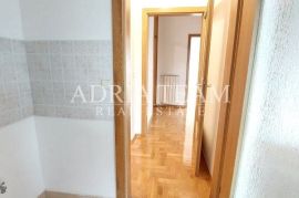 DVOSOBNI PREUREĐENI STANOVI U POTKROVLJU - DONJA DUBRAVA, ZAGREB, Zagreb, Appartement