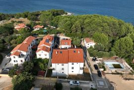 Nerezine, otok Lošinj - apartman 66,63 m2 na mirnoj lokaciji, Mali Lošinj, Kвартира