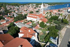 Mali Lošinj, novogradnja, stan u centru grada, Mali Lošinj, شقة