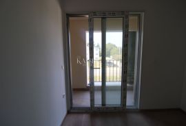 Labin, centar - 1S+DB s vrtom, 52 m2 + 22 m2, Labin, Wohnung