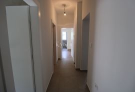 Labin - novogradnja prvi red do mora, 82 m2, Labin, Kвартира