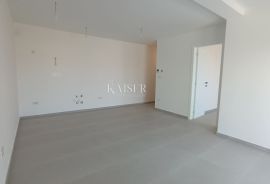 Malinska, Otok Krk- stan 110m² s bazenom, Malinska-Dubašnica, Wohnung