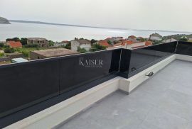 Zadar , Rtina - Vila s bazenom  i krovnom terasom, Ražanac, Ev