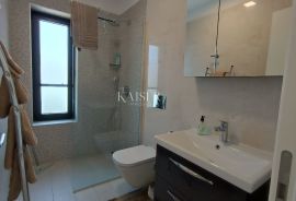 Malinska, luksuzni dvoetažni apartman 130m2, pogled more, Malinska-Dubašnica, Daire