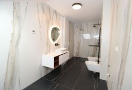 Opatija, penthouse, blizina centra, pogled na Opatiju i Kvarner s vrha krova, Opatija, Stan