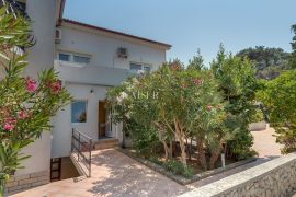 Mali Lošinj - predivna vila 200m od mora, Mali Lošinj, Famiglia