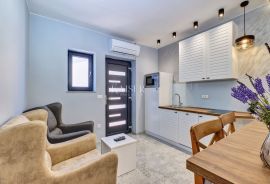 Mali Lošinj - luksuzna kuća sa 6 apartmana, Mali Lošinj, Ev