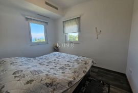 Malinska - penthouse 161m2 pogled more, 100m od mora, Malinska-Dubašnica, Appartment